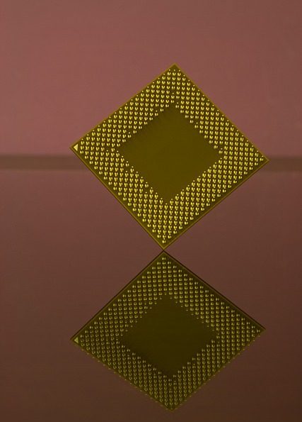 In this article, Namrata Ranpuria analyses the semiconductor chip shortage and its impact on the automotive industry. This includes the cause of the shortage, the effect, and what is next.